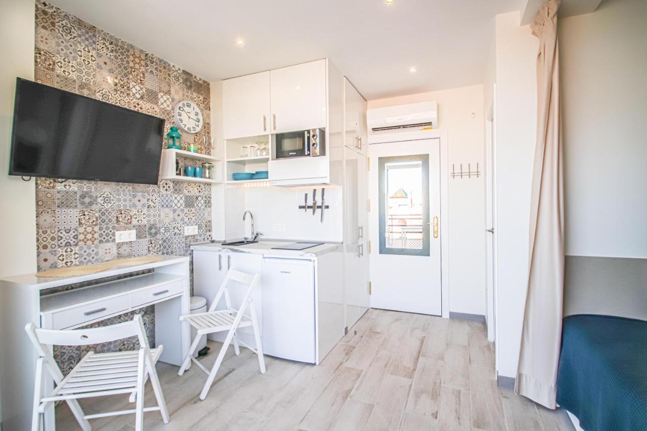 Stylish Studio For Rent With Fantastic Location In Marbella Promenade. Esterno foto
